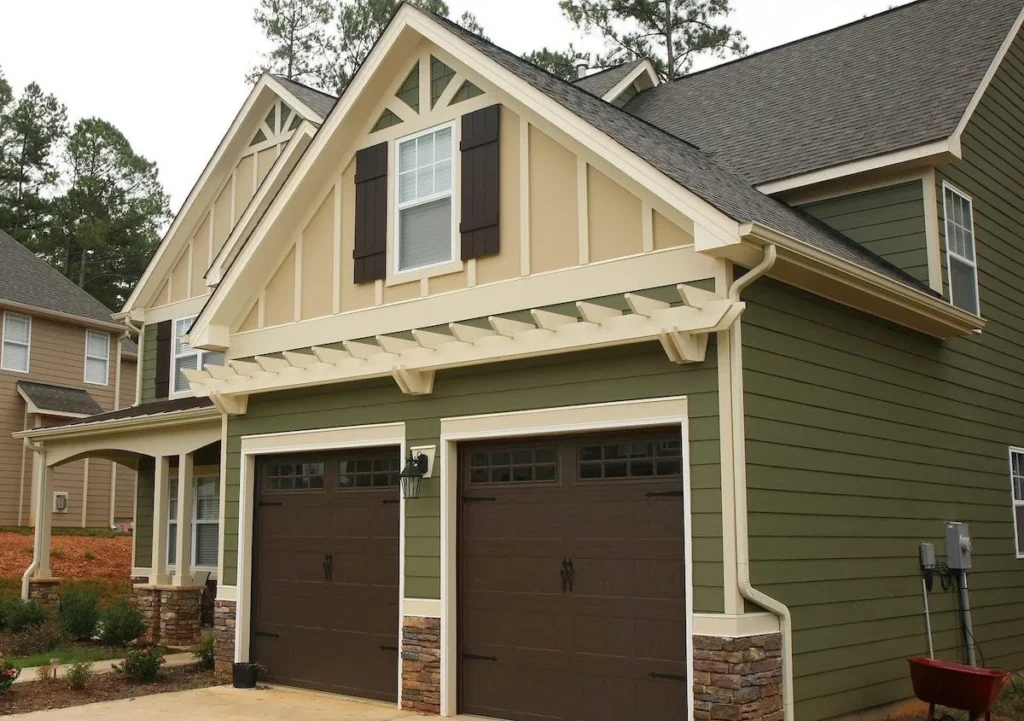 Home in Indianapolis with vertical siding boards and lap siding